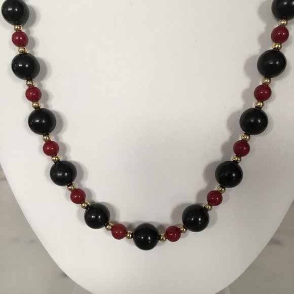 Vintage Black Bead Necklaces - Set of 3 - MINT - Picture 6 of 11